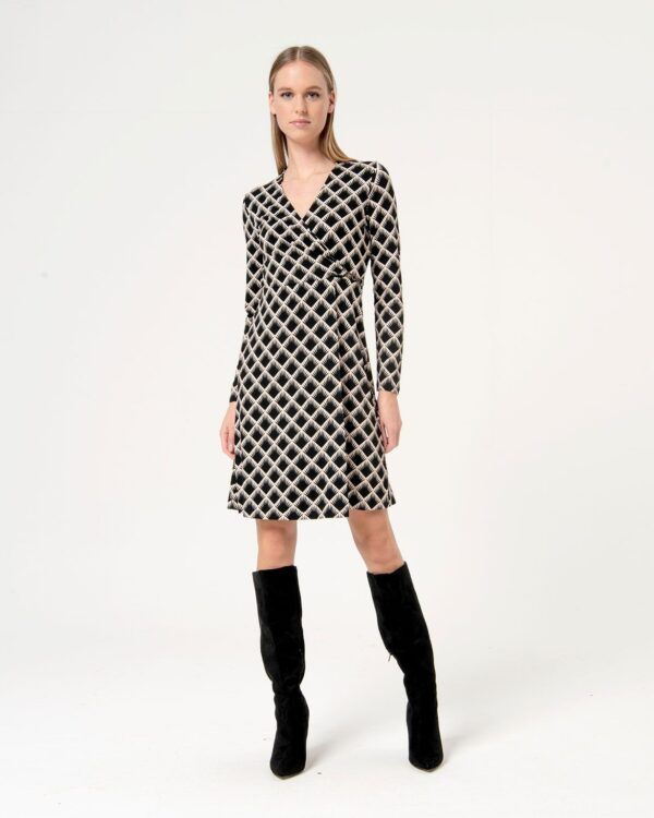 Vestido cruzado detalle fornitura negro SURKANA