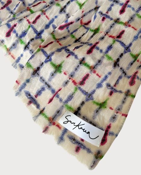 Pañuelo rectangular estampado Azul Profundo SURKANA - Imagen 2