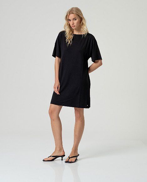 Vestido evase de manga corta Negro   SURKANA