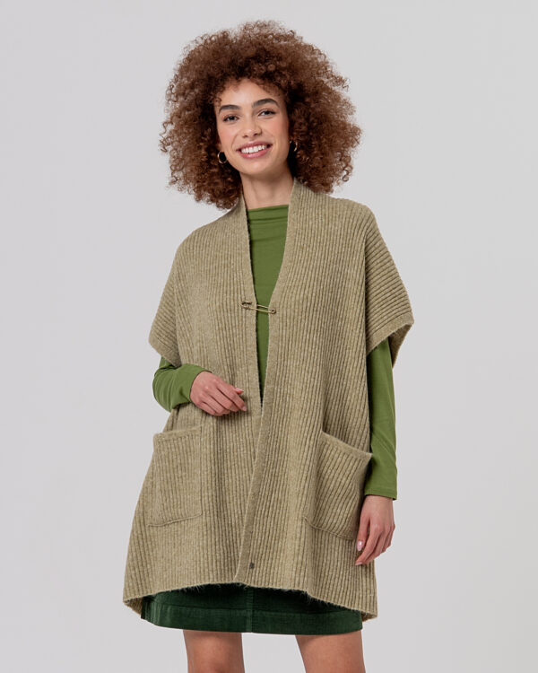 Poncho de canalé Verde   SURKANA
