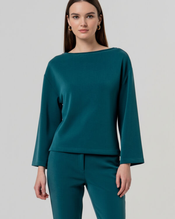 Camiseta con cuello barco y manga ancha Verde Botella  SURKANA